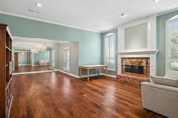 2528 Willowdale Drive, Carrollton, TX 75006