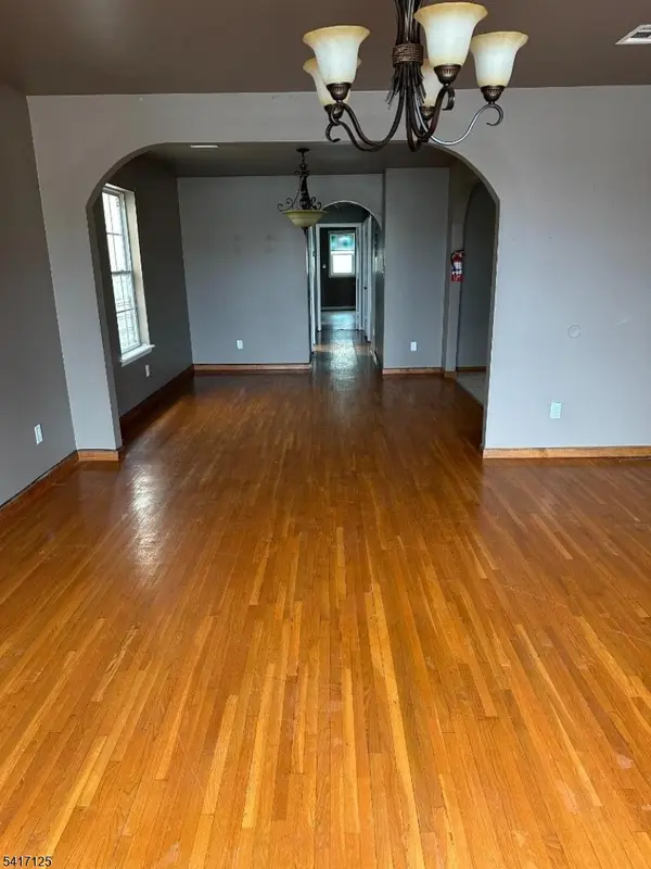 52 Stone, Newark City, NJ 07104