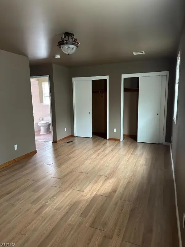 52 Stone, Newark City, NJ 07104