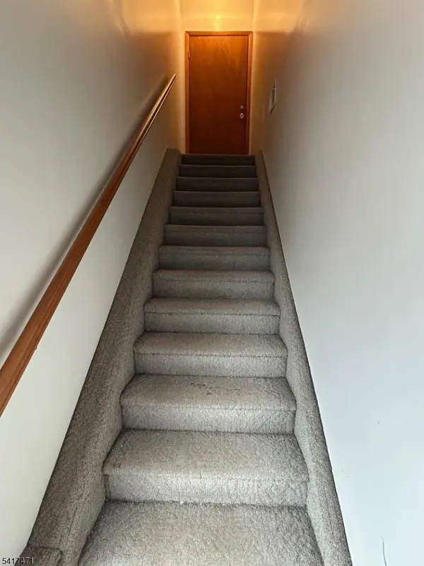 65 Finderne Ave, Bridgewater Twp., NJ 08807