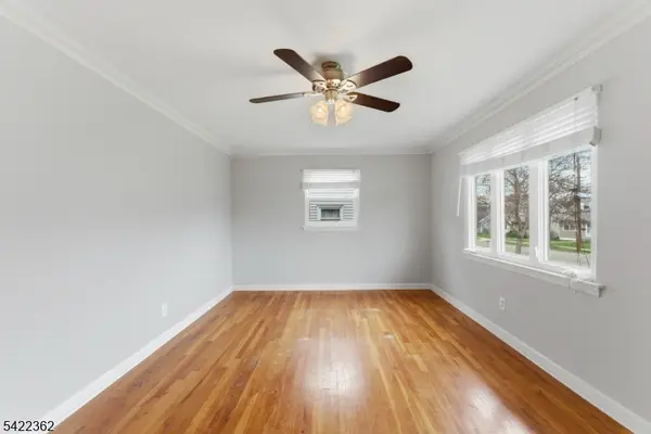 24 Bryant Ave, Bloomfield Twp., NJ 07003