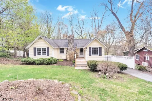 109 Grandview Rd, Vernon Twp., NJ 07422