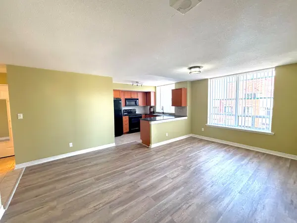 1369 Bloor ST W #1014, Toronto C01, ON M6P 4J4