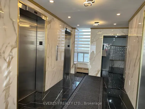 10 Sunny Glenway #1406, Toronto C11, ON M3C 2Z3