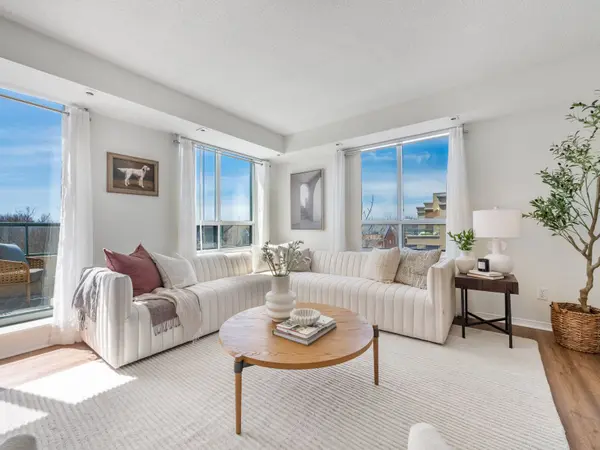 1797 Queen ST E #403, Toronto E02, ON M4L 3Y5