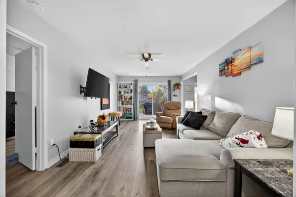 2036 Northern AVE, Innisfil, ON L9S 1Z4