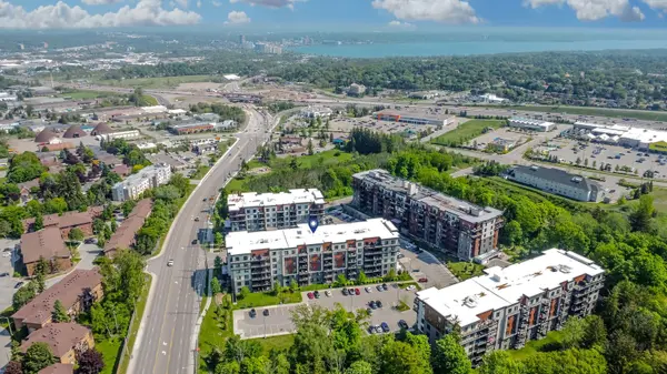 306 Essa RD #407, Barrie, ON L9J 0H5