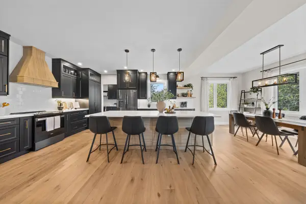 104 Stonewood DR, Beckwith, ON K7C 3P2