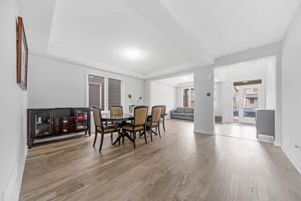 1016 Showman ST, Stittsville - Munster - Richmond, ON K0A 2Z0