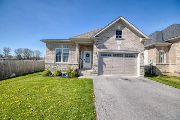 914 Burwell ST, Fort Erie, ON L2A 0E3