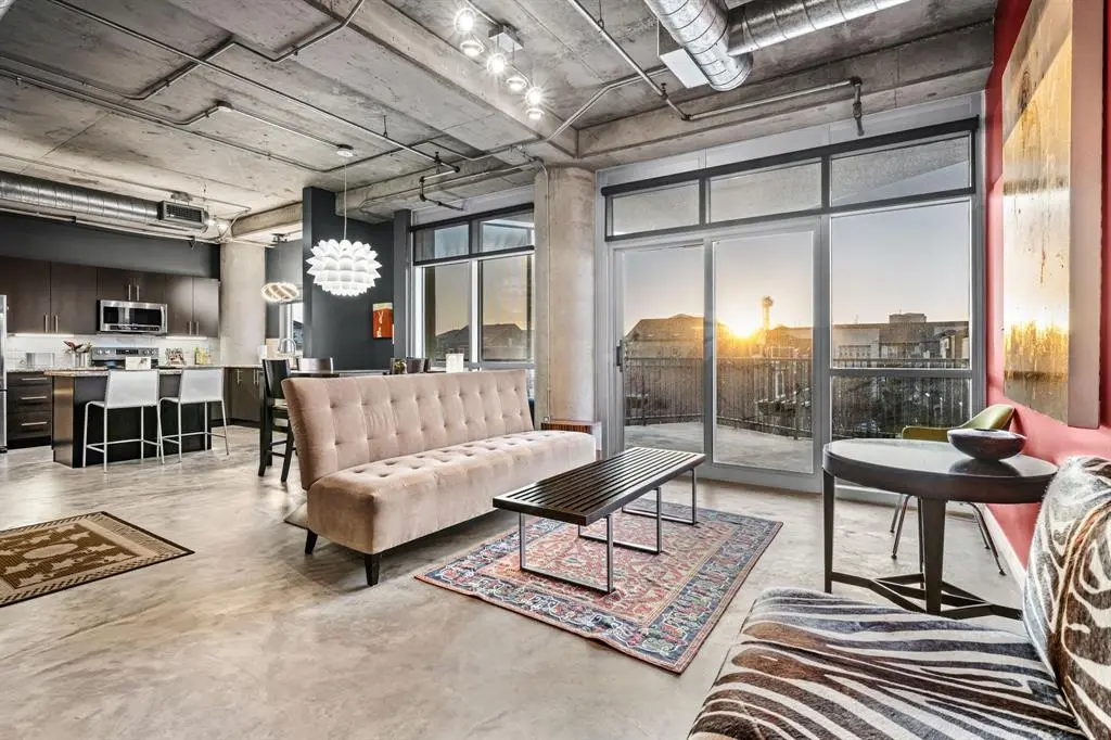 1001 Belleview Street #305, Dallas, TX 75215