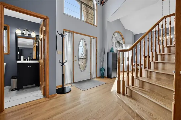 648 ADDIS AVE, West St Paul, MB R2V 4S3