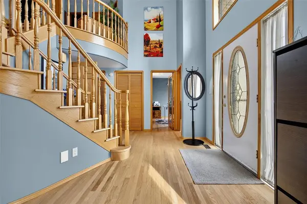 648 ADDIS AVE, West St Paul, MB R2V 4S3