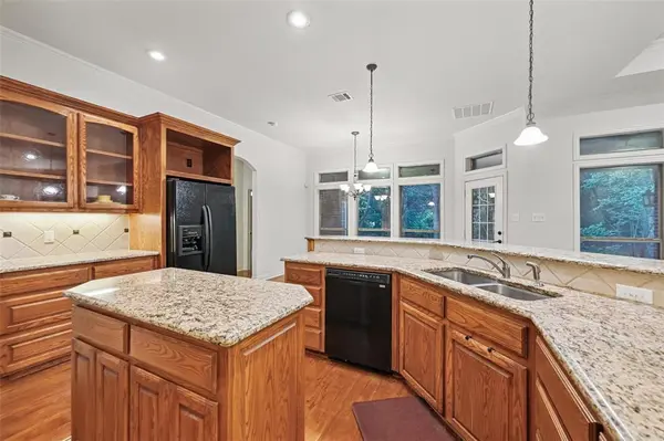 3421 Mindy Lane, Midlothian, TX 76065