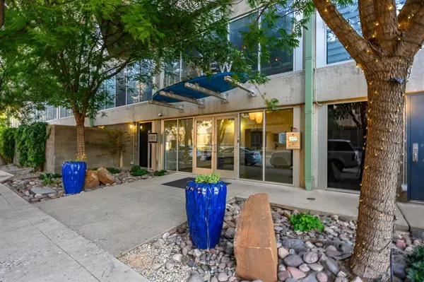 1001 Belleview Street #305, Dallas, TX 75215