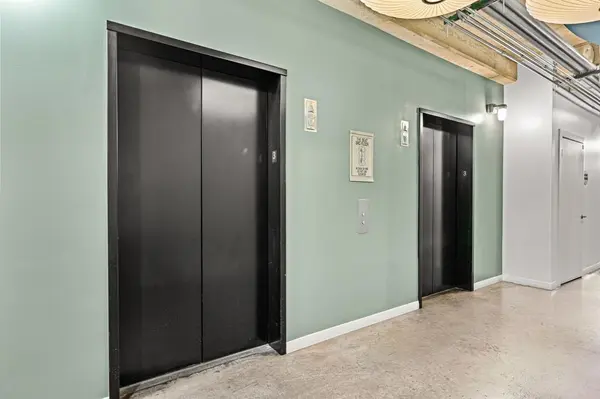 1001 Belleview Street #305, Dallas, TX 75215