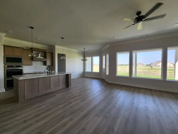 2204 Continent Court, Krum, TX 76249