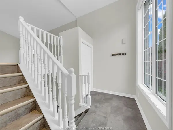 265 DIEPPE Crescent, Kingsville, ON N9Y 4E8