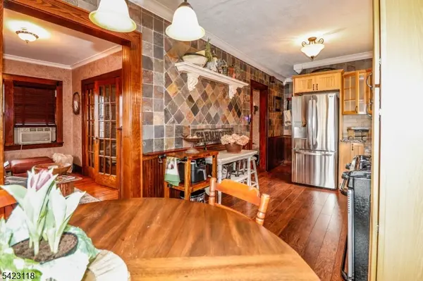 544 W Meadow Ave, Rahway City, NJ 07065