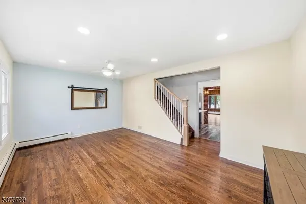 510 Albermarle St, Rahway City, NJ 07065