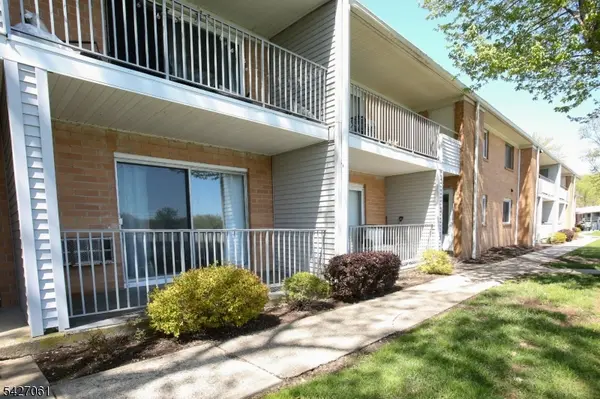 2350 Route 10 #29, Morris Plains Boro, NJ 07950