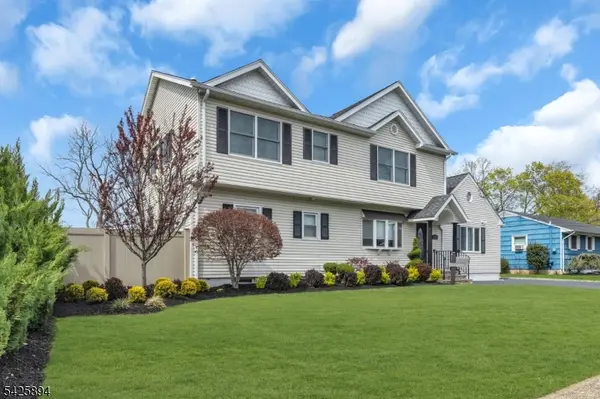 105 Morril Dr, South Plainfield Boro, NJ 07080