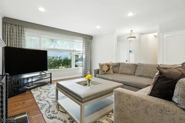 15 Catalpa Rd, Morris Twp., NJ 07960