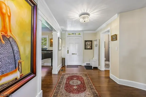 23 Greenview Way, Montclair Twp., NJ 07043