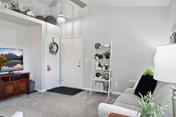 6924 Ash Creek HTS #202, Colorado Springs, CO 80922