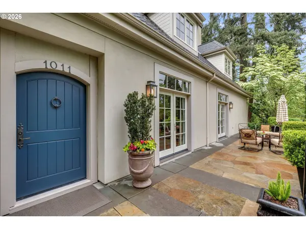 1011 TROON RD, Lake Oswego, OR 97034