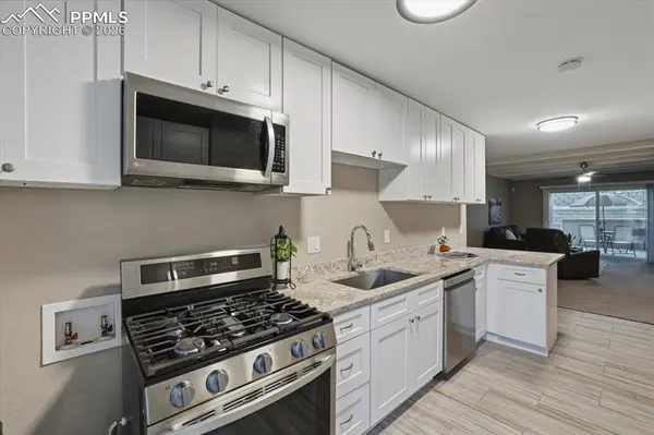 3435 Rebecca LN #B, Colorado Springs, CO 80917