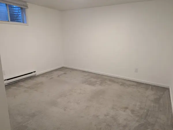 41 Russfax DR #Bsmt, Toronto C07, ON M2R 3K9