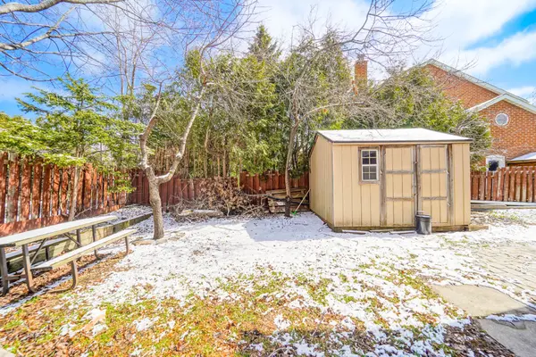 51 Chiefswood SQ #Upper, Toronto E05, ON M1W 3A9