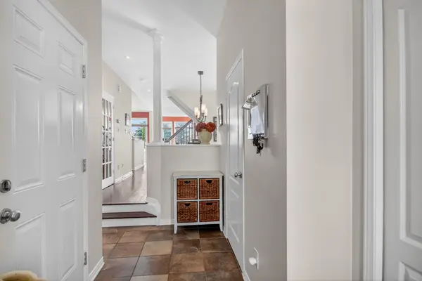 168 Eye Bright CRES, Blossom Park - Airport And Area, ON K1V 2K5