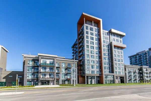 470 Dundas ST E #904, Hamilton, ON L8B 1Z2