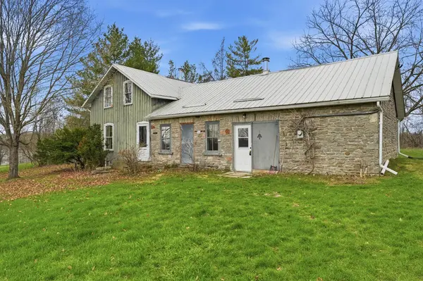 1079 Clearview RD, Centre Hastings, ON K0K 3E0