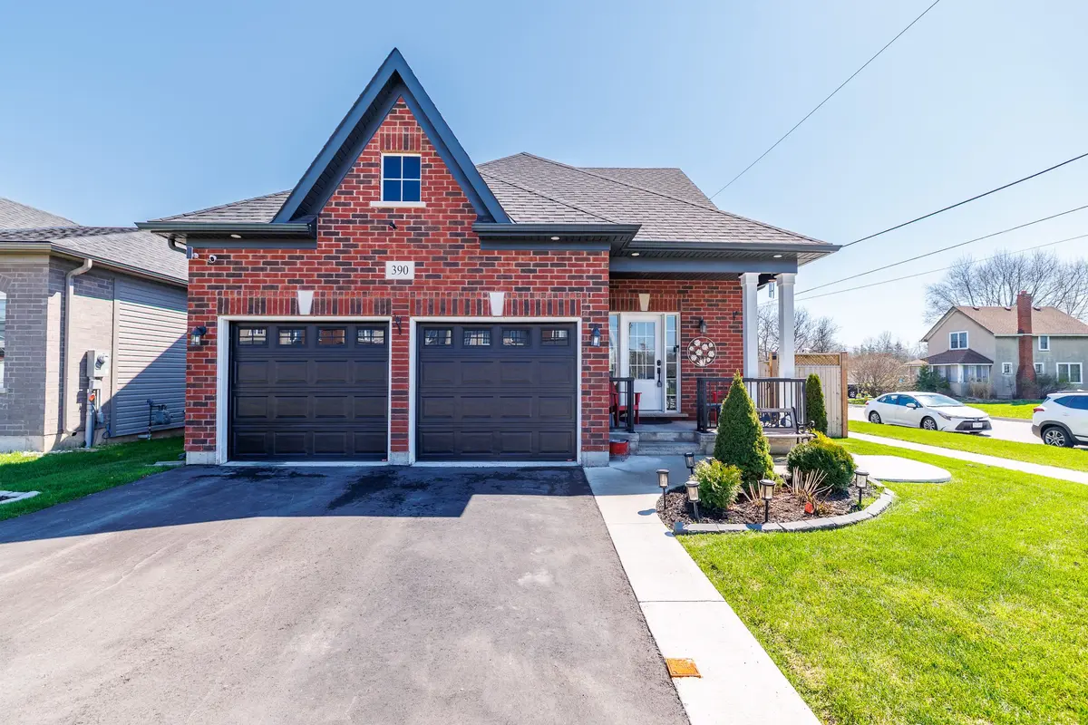 390 Hummel CRES, Fort Erie, ON L2A 0E8