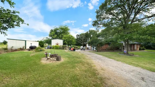 19531 COUNTY ROAD 4056, Kemp, TX 75143