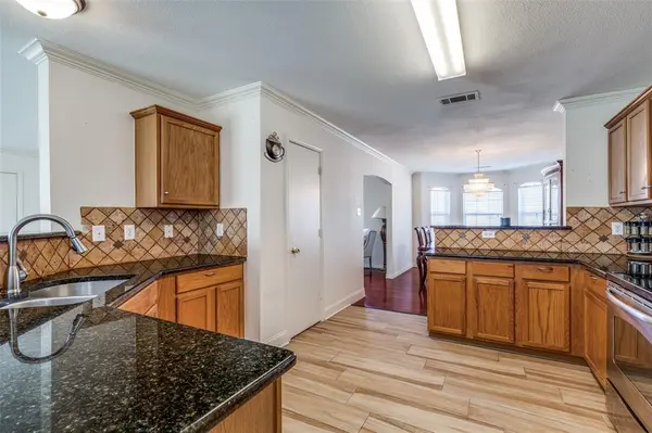 2512 Calico Rock Drive, Fort Worth, TX 76131