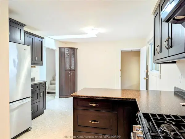 56 WILLOWDALE Place, Chatham, ON N7L 4M8