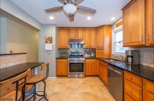 31 PENN AVENUE, Andover Twp., NJ 07860