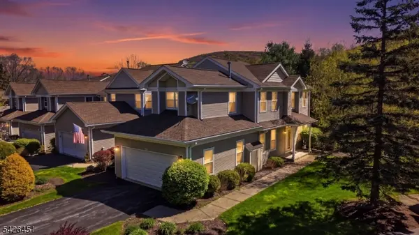 15 Aspen Ct, Hardyston Twp., NJ 07419