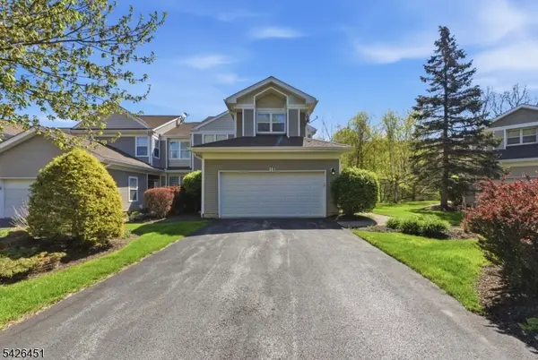 15 Aspen Ct, Hardyston Twp., NJ 07419