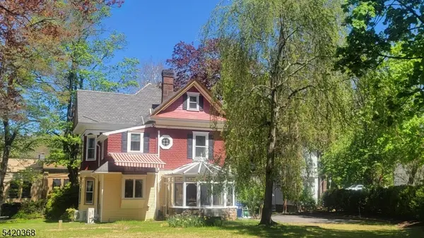 45 Main St, Califon Boro, NJ 07830