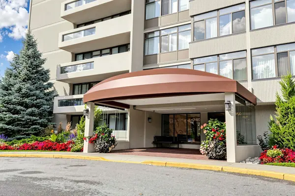 1555 Finch AVE E #3007, Toronto C15, ON M2J 4X9