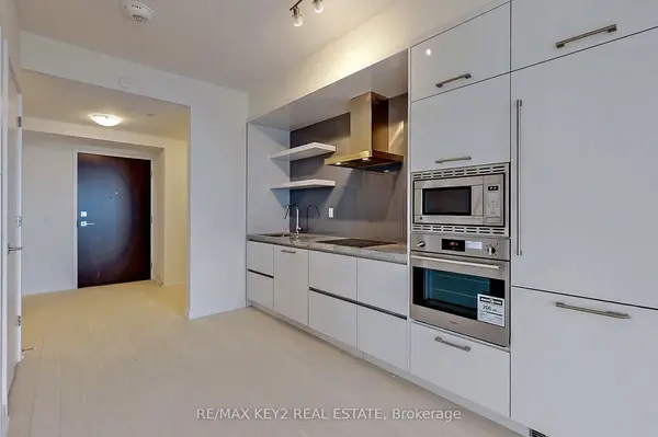 2221 Yonge ST #4510, Toronto C10, ON M4S 0B8