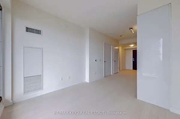 2221 Yonge ST #4510, Toronto C10, ON M4S 0B8