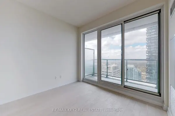 2221 Yonge ST #4510, Toronto C10, ON M4S 0B8