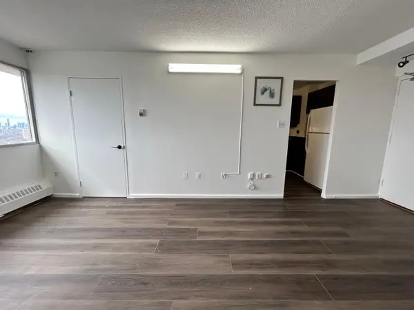 735 Don Mills RD #2505, Toronto C11, ON M3C 1T1