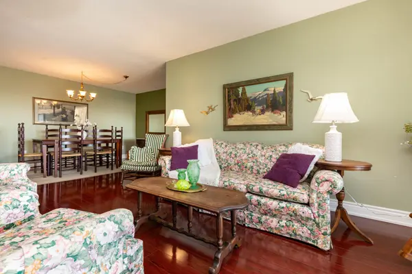 1 Greystone Walk DR #PH 79, Toronto E04, ON M1K 5J3